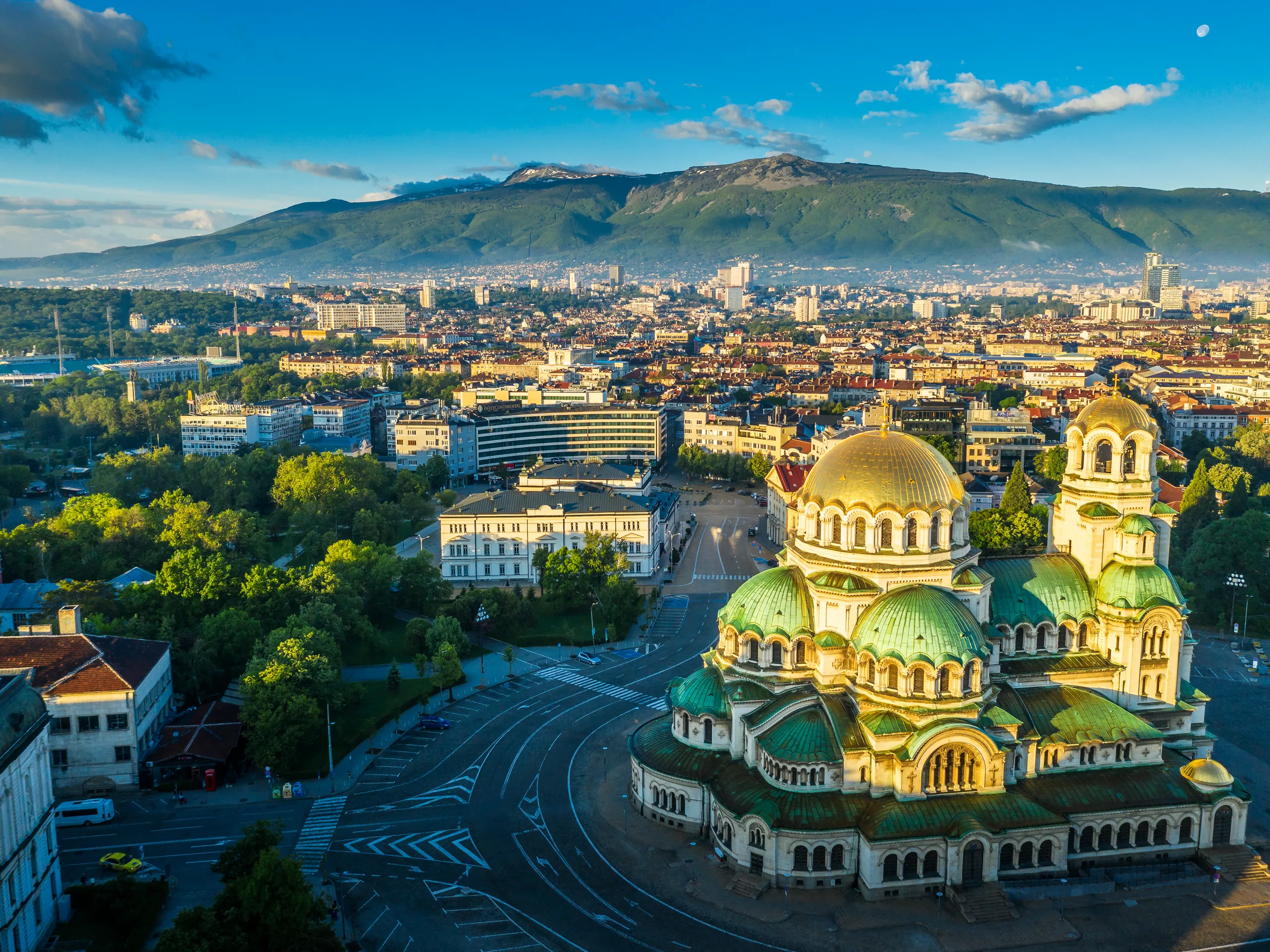 Bulgaria prestige beauty market - Cosmetic Plus retail presence in Sofia